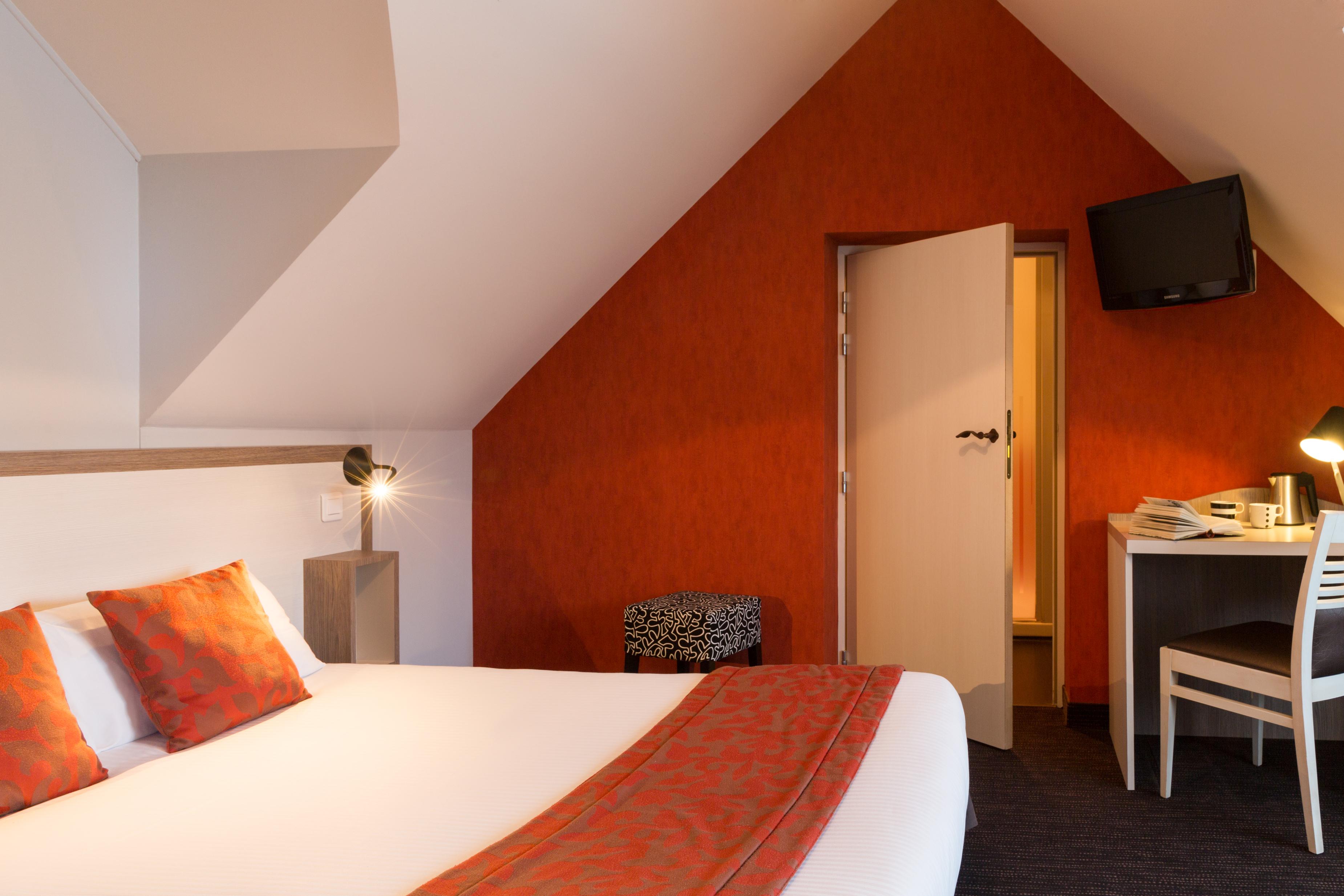 Domaine Le Martinet, The Originals Relais Hotel Bouin  Eksteriør billede
