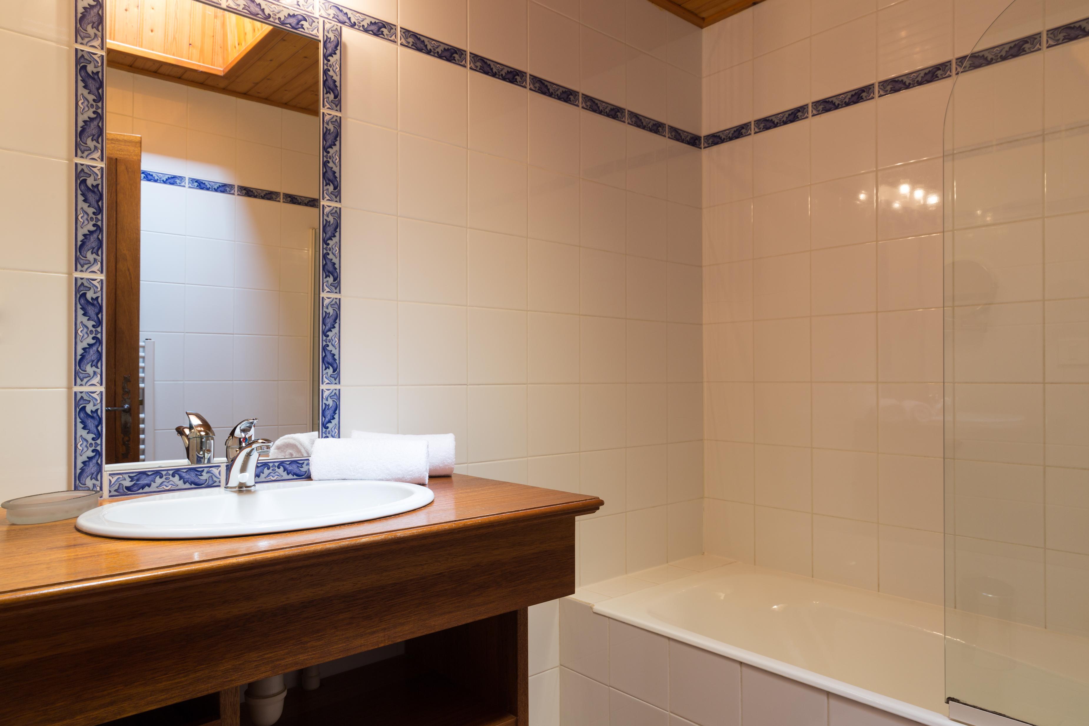 Domaine Le Martinet, The Originals Relais Hotel Bouin  Eksteriør billede